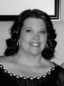 TheCraftyPickle.com Designer, Lisa