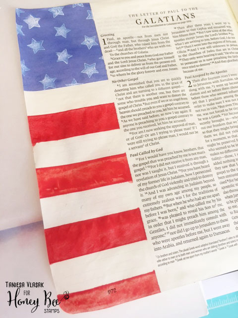 Freedom bible journaling by Taniesa Vlasak. Get your free printable too at www.thecraftypickle.com!